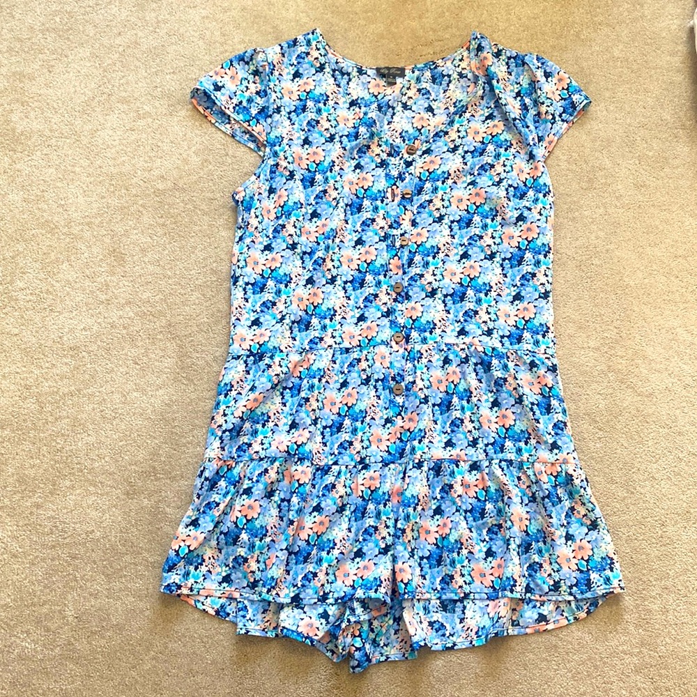 Lily Rose romper M
